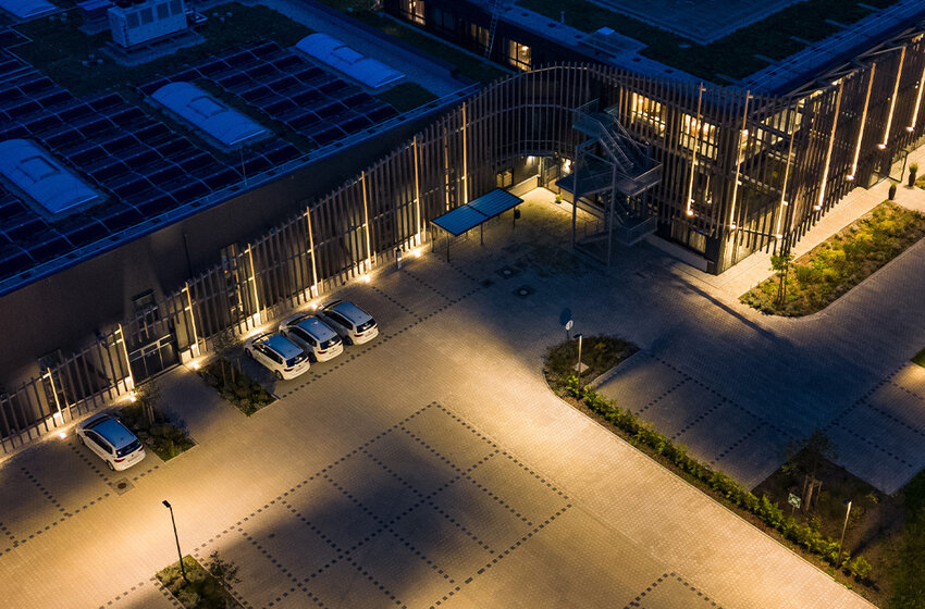 Light close to the building